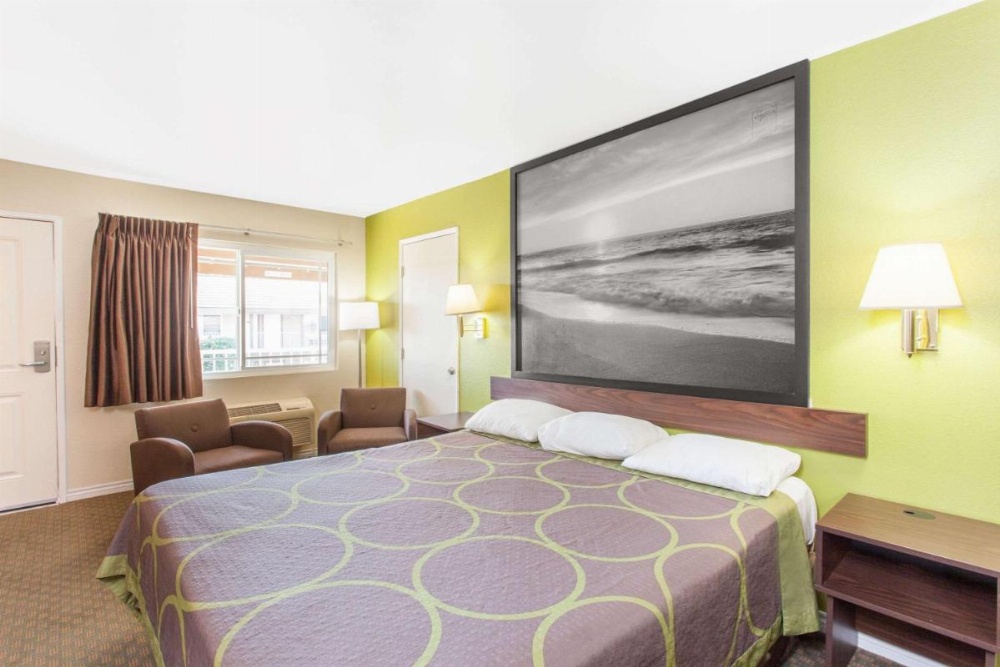 Super 8 by Wyndham Los Angeles/Alhambra Image 33