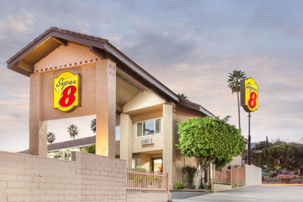 Super 8 by Wyndham Los Angeles/Alhambra Image 39